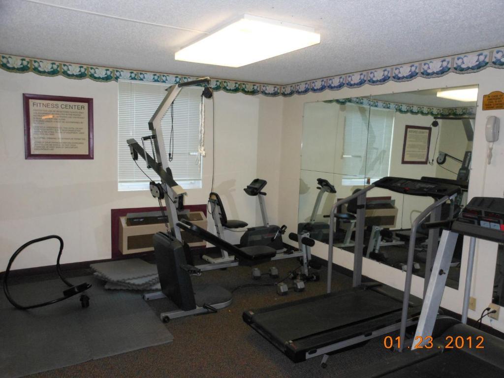 Country Garden & Suites-Benton Luaran gambar