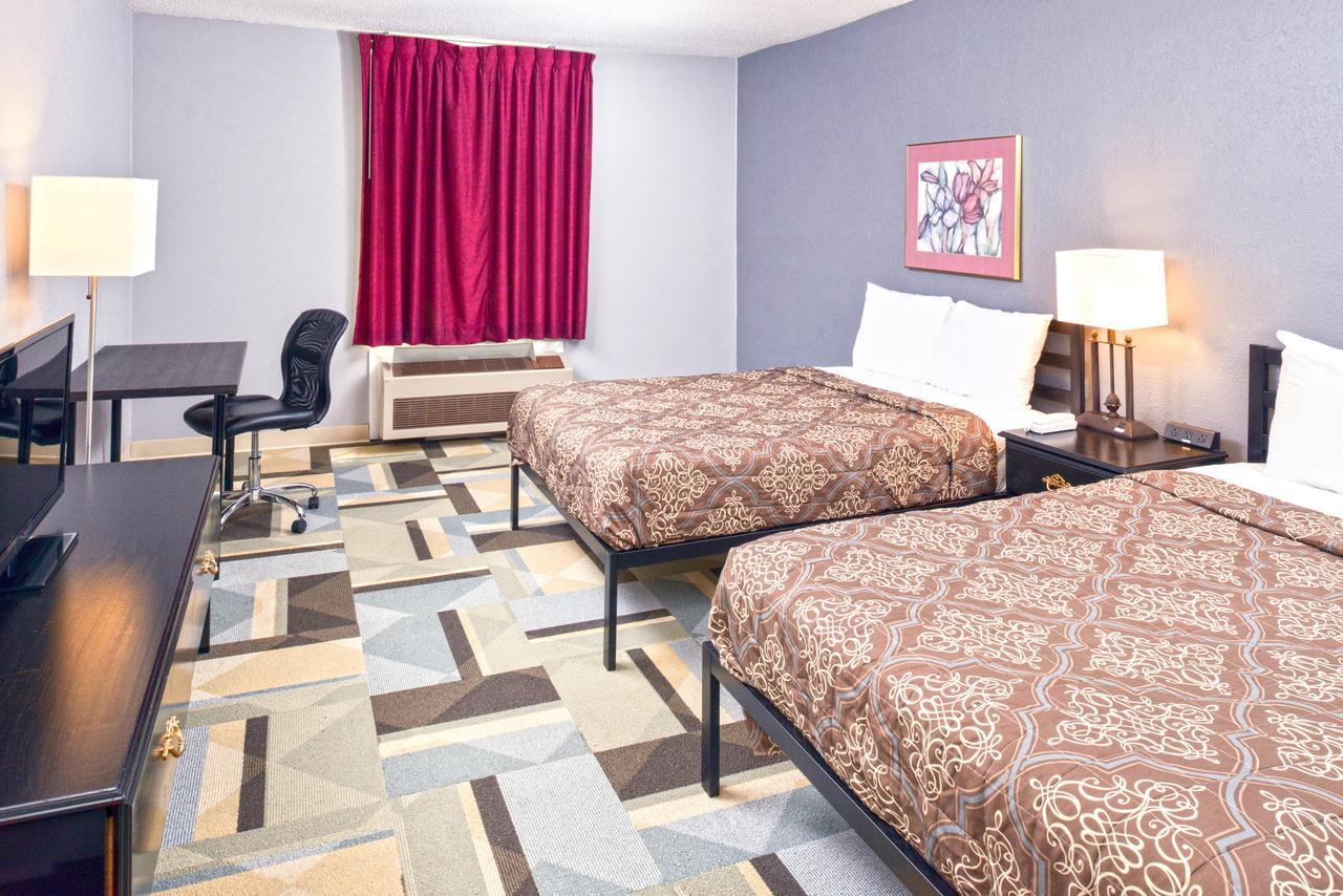 Country Garden & Suites-Benton Luaran gambar