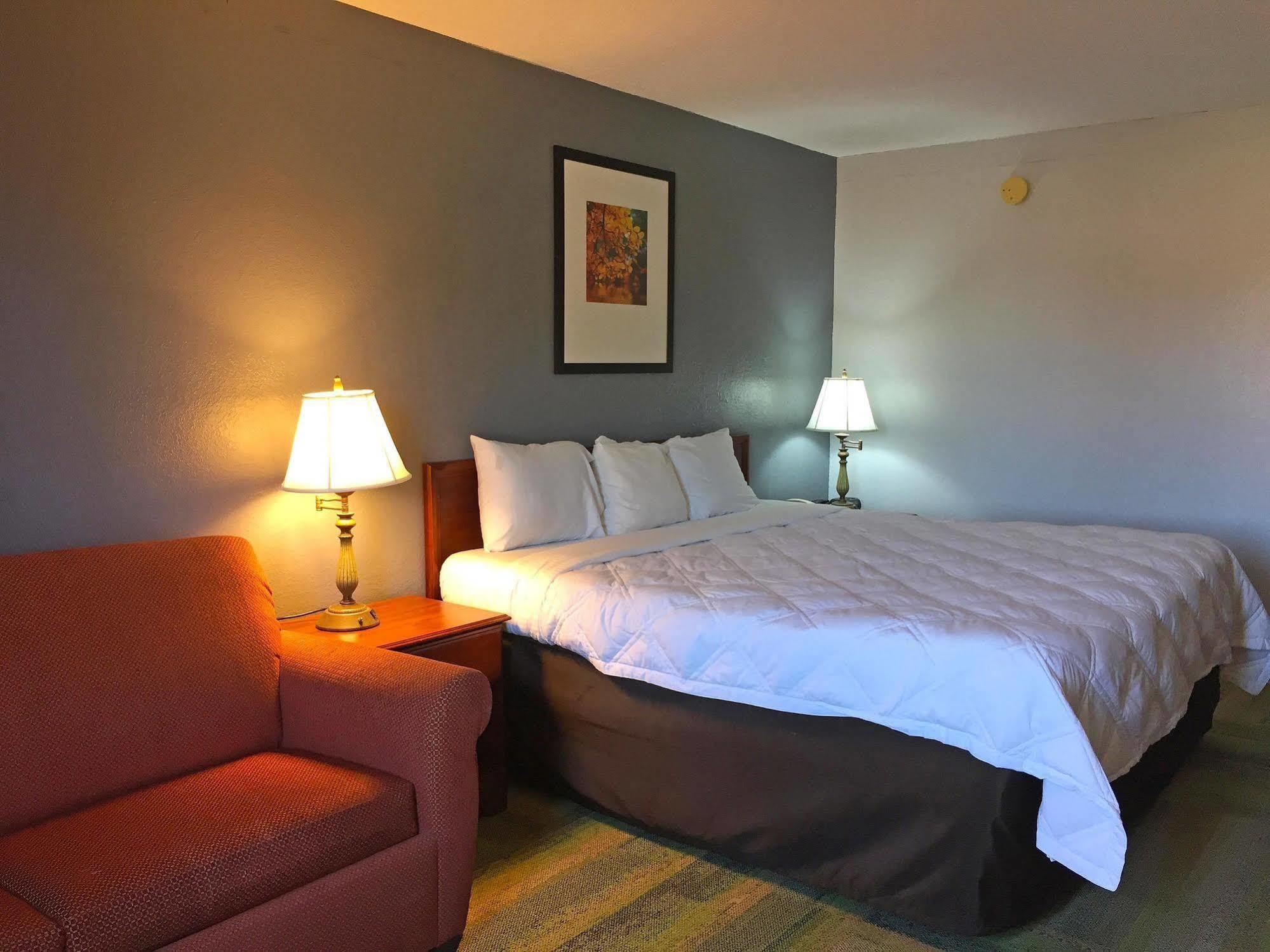 Country Garden & Suites-Benton Luaran gambar